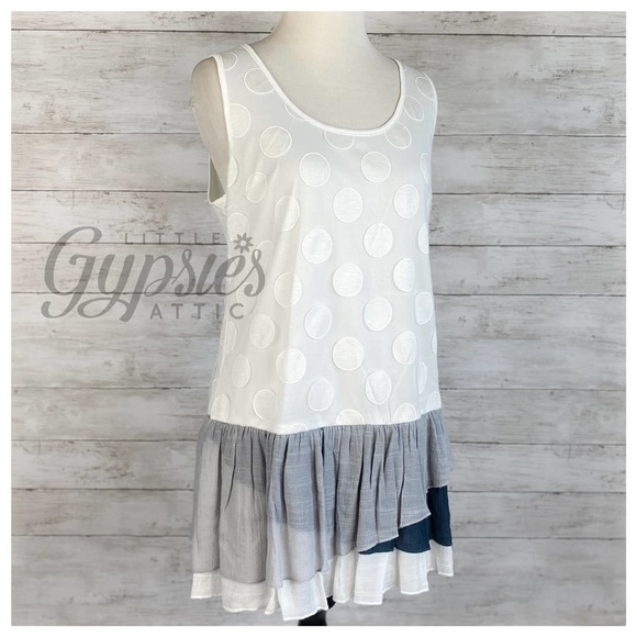 A'reve Lagen Layers Tunic Top - Picture 5 of 10